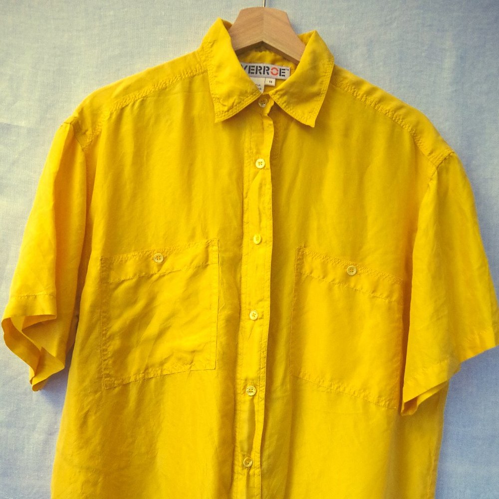 Vintage 80s 90s yellow 100% silk button-down short sleeve shirt Women's Medium